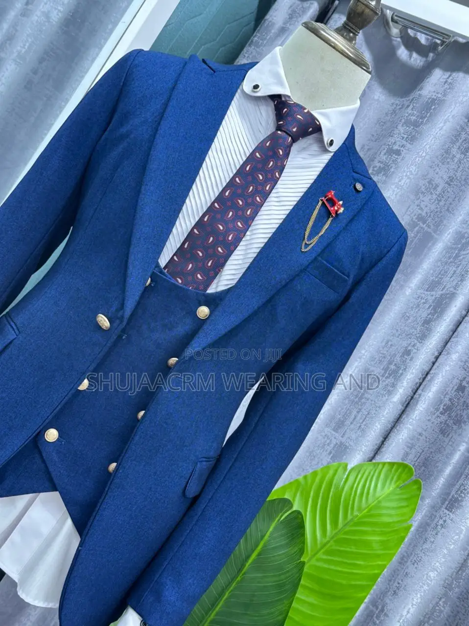 Official Men's Suit