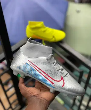 Football Boots NIKE