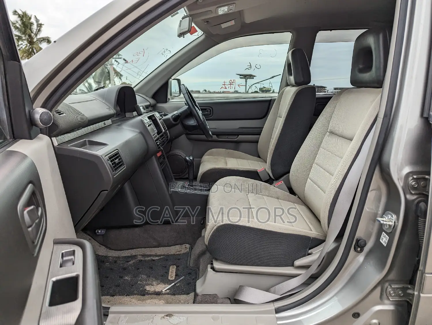 Nissan X-Trail 2000 Gray