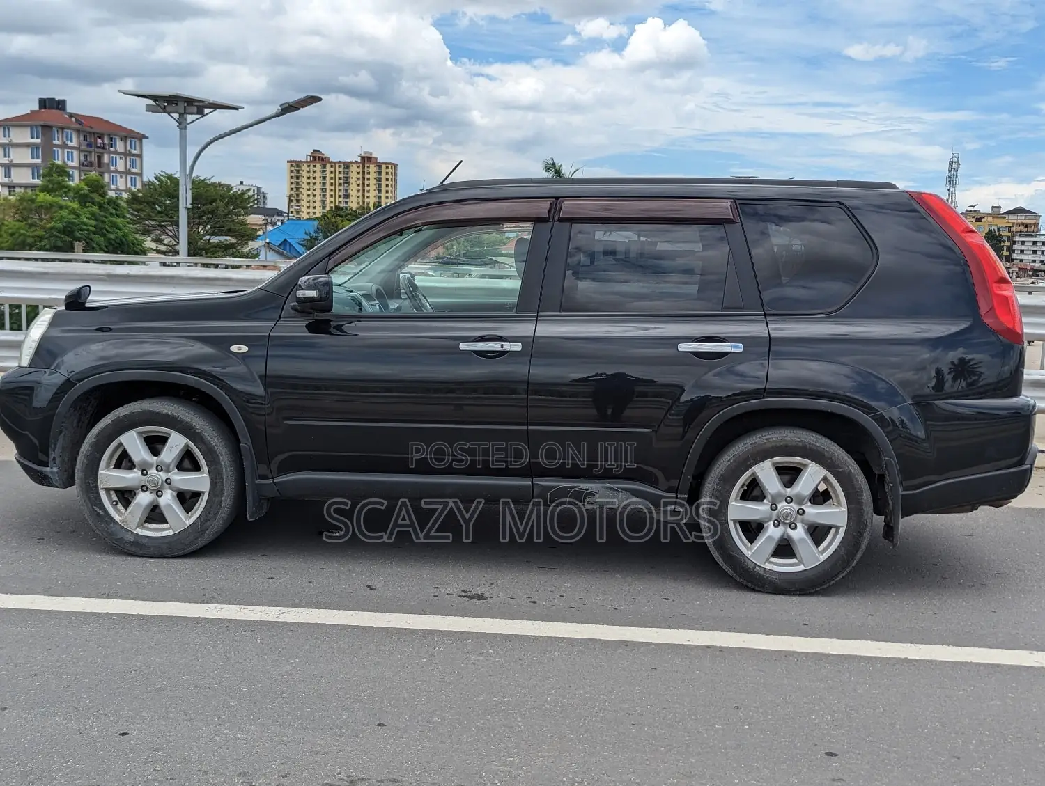 Nissan X-Trail 2010 Black