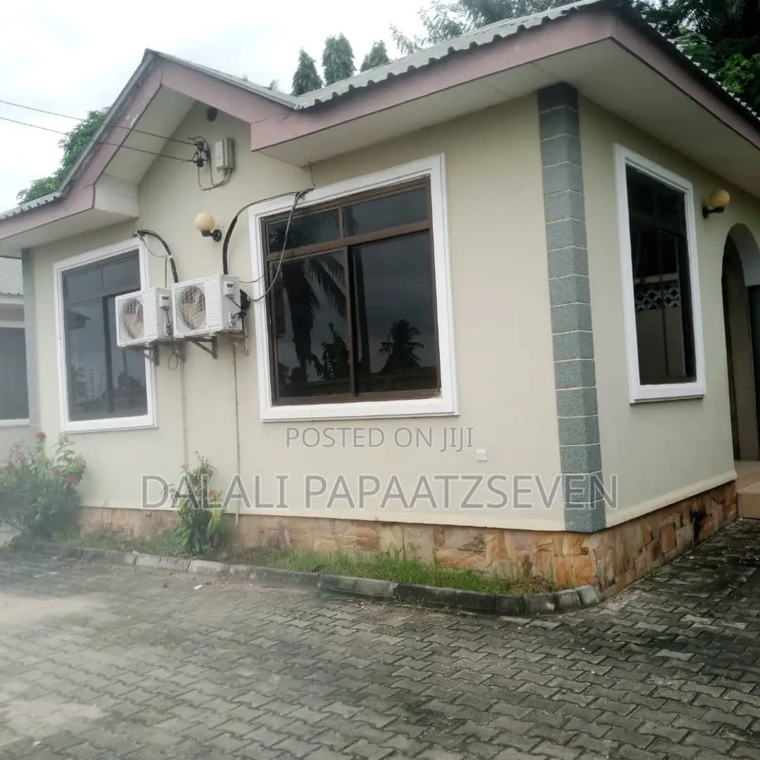 1bdrm Apartment in Dalalipapaatzseven, Kinondoni for rent