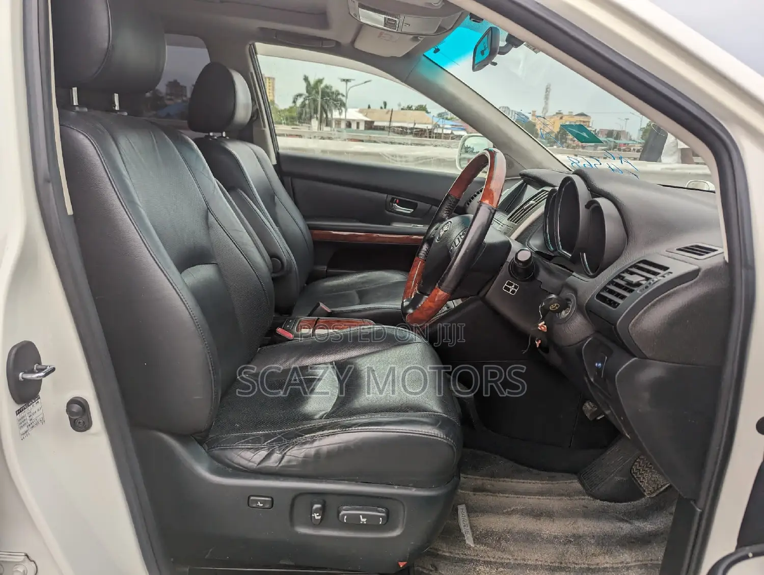 Toyota Harrier 2006 White