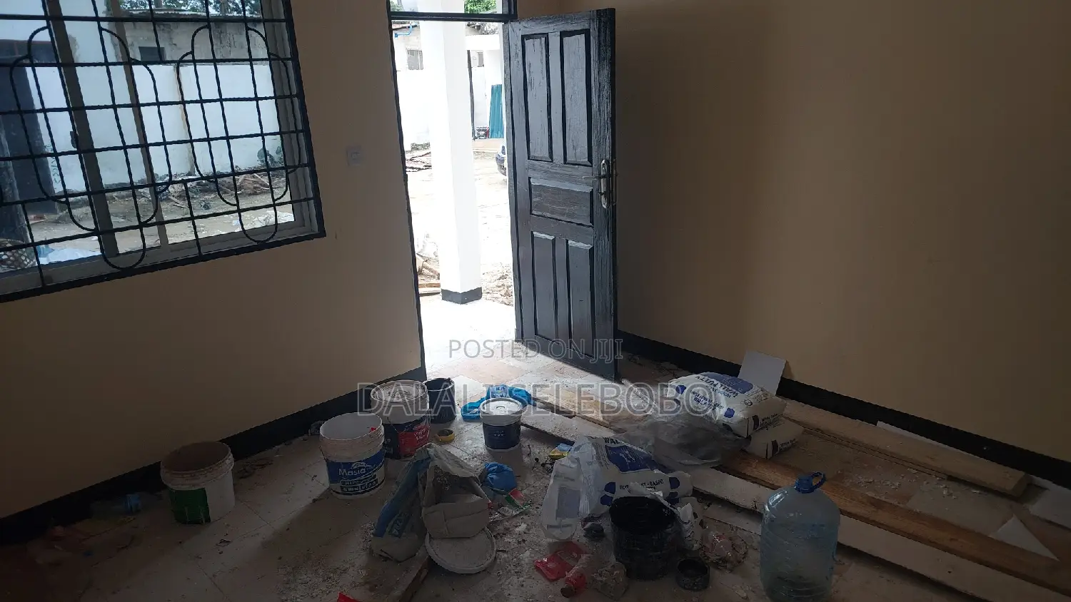 1bdrm Bedsitter in Survey Near By, Kinondoni for rent