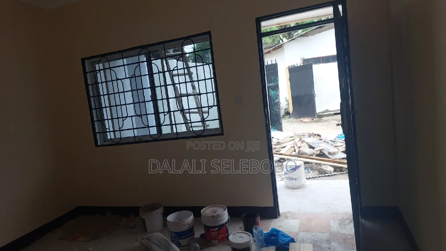 1bdrm Bedsitter in Survey Near By, Kinondoni for rent