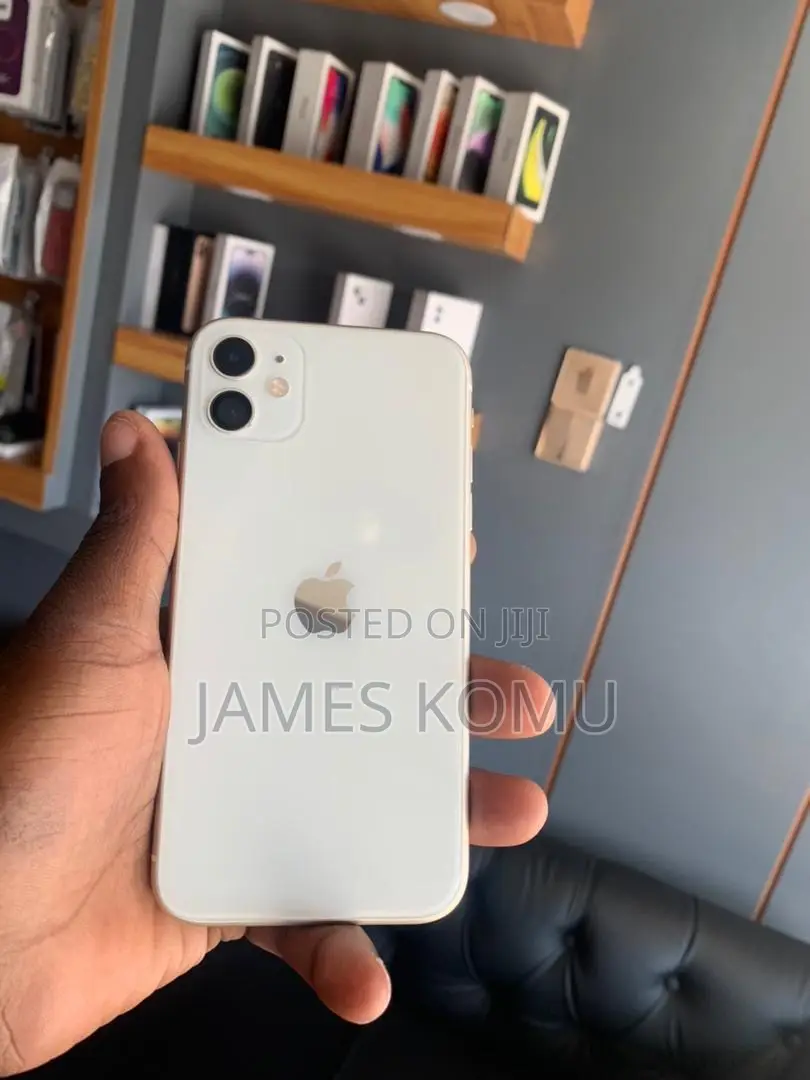 Apple iPhone 11 64 GB White