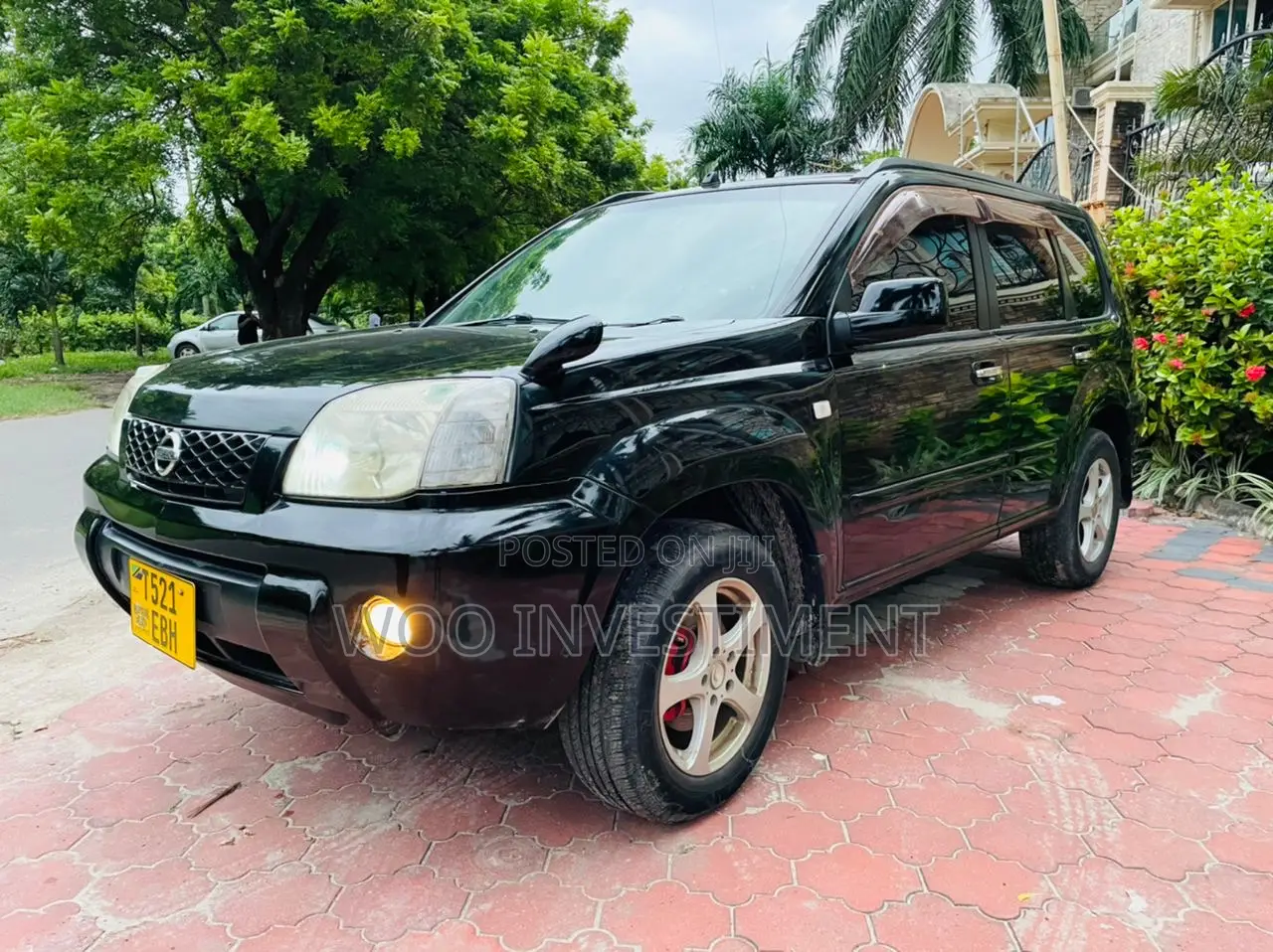 Nissan X-Trail 2005 Black