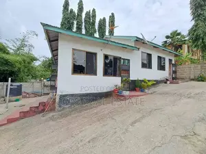 6bdrm Apartment in Kimara Stop Over, Kinondoni for sale