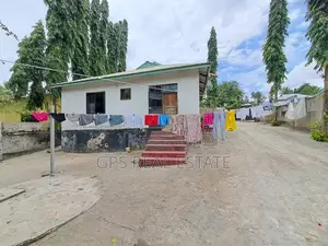 6bdrm Apartment in Kimara Stop Over, Kinondoni for sale