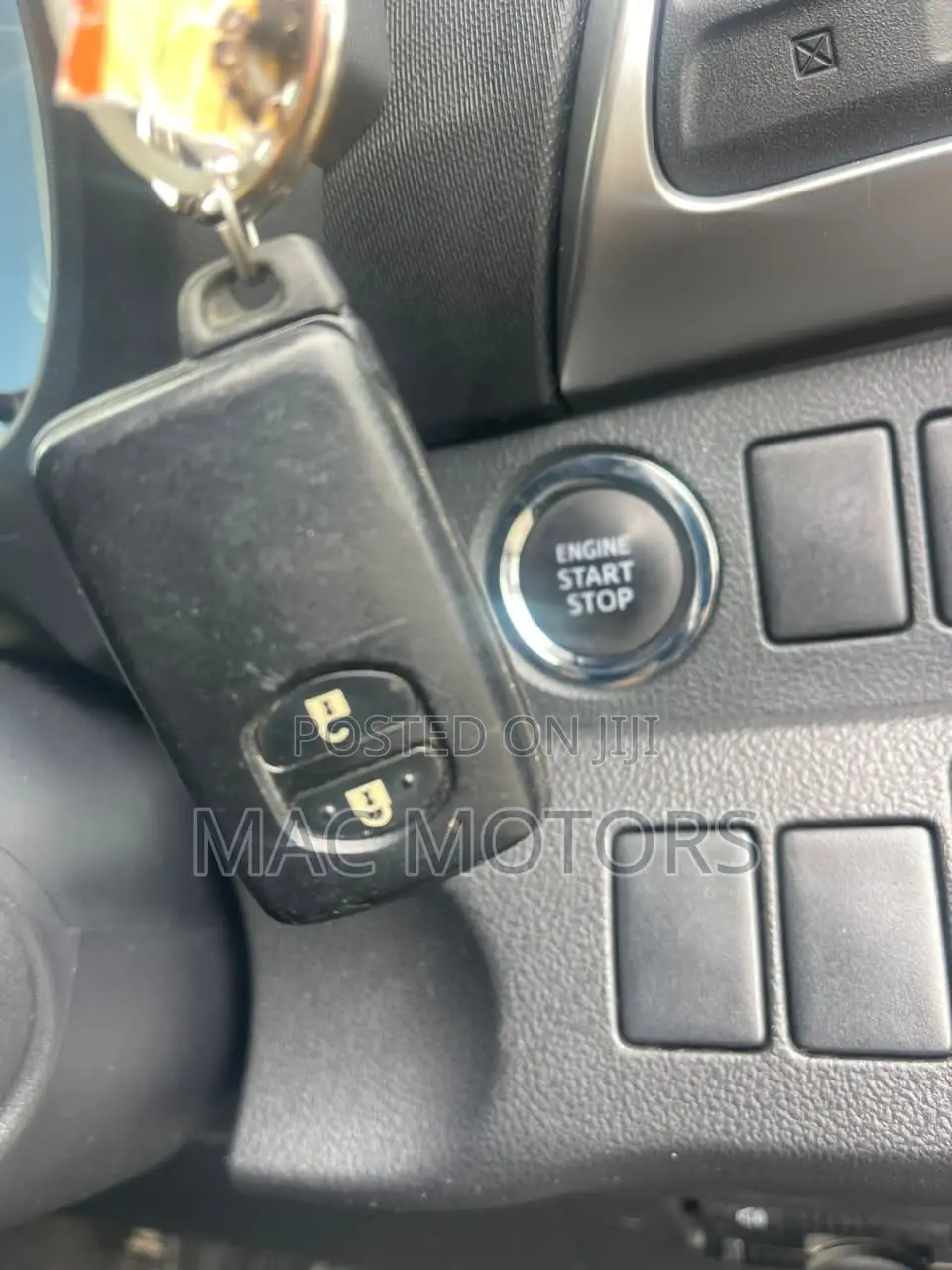 Toyota Ractis 1.5 FWD 2010 Black