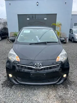 Toyota Ractis 1.5 FWD 2010 Black