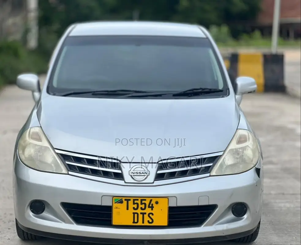 Nissan Tiida 2008 White