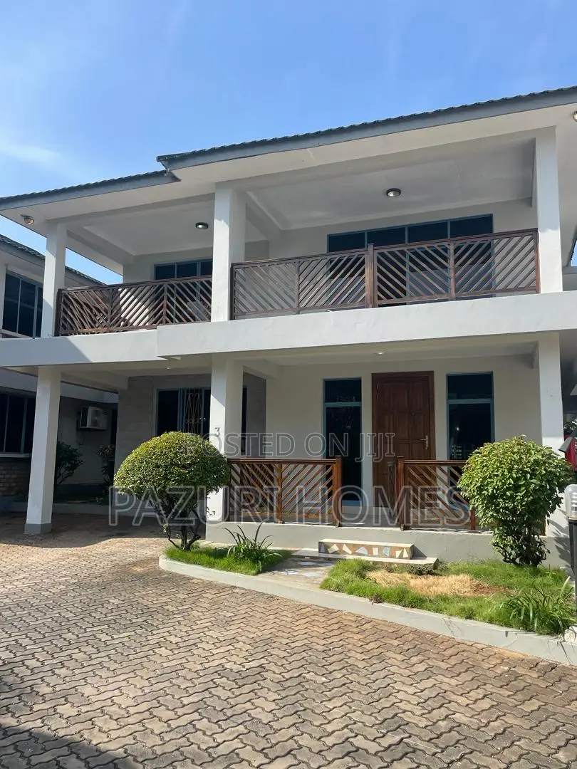 Furnished 3bdrm Villa in Masaki for rent