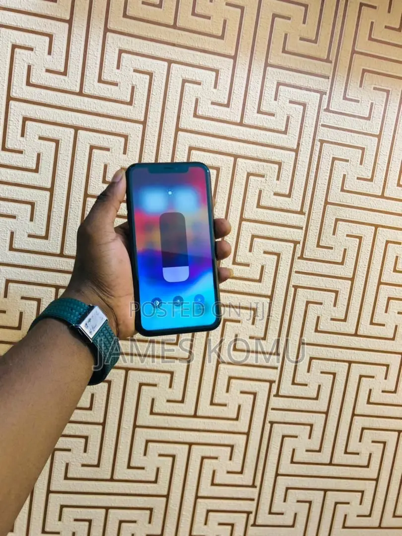 Apple iPhone XR 64 GB Black