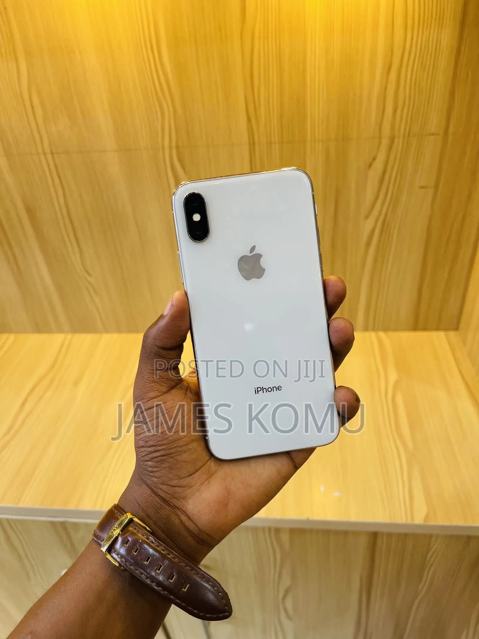 Apple iPhone X 64 GB White
