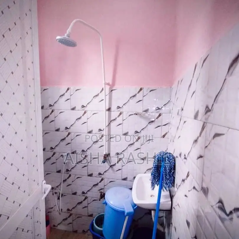 1bdrm Apartment in Kimara for rent