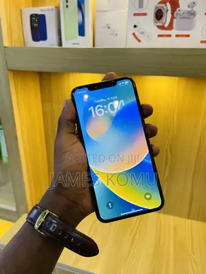 Apple iPhone 11 Pro Max 64 GB Gold