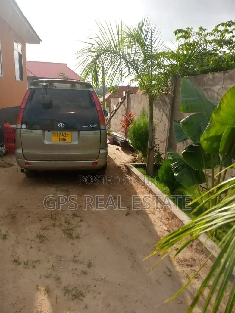 3bdrm House in Kiluvya, Kinondoni for sale