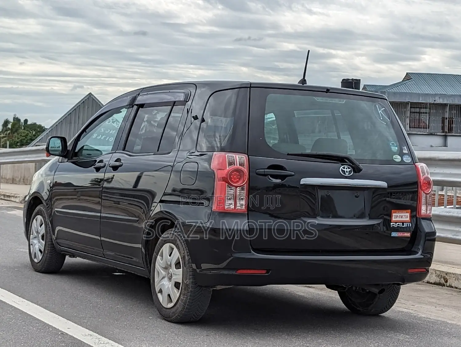 Toyota Raum 2009 Black