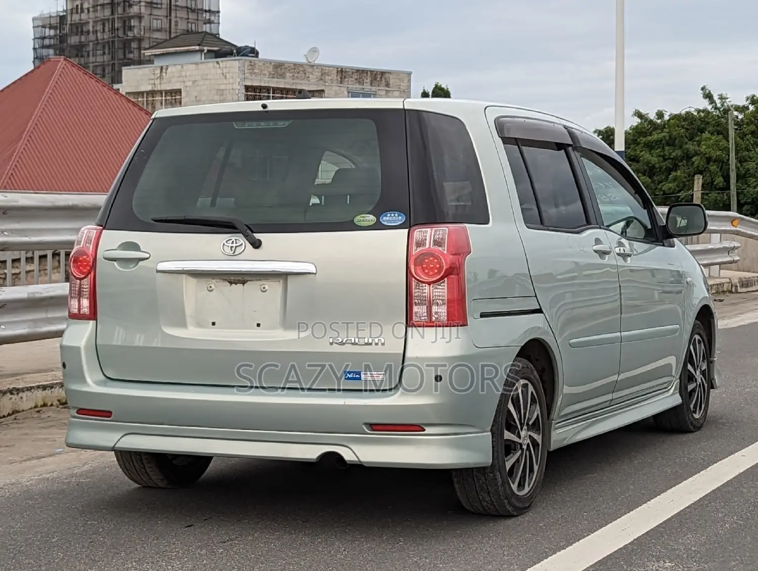 Toyota Raum 2007 Green
