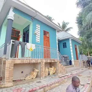 1bdrm Apartment in Kimara for rent