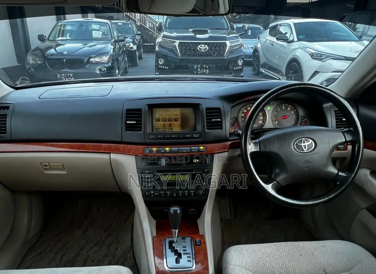 Toyota Mark II 2004 Black