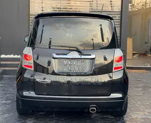 Toyota Ractis 2007 Black