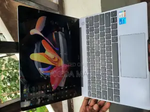 Laptop Huawei MateBook 13 WRT-W19E 16GB Intel Core I5 SSD 512GB