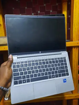 Laptop HP ProBook 440 G8 16GB Intel Core I5 SSD 512GB