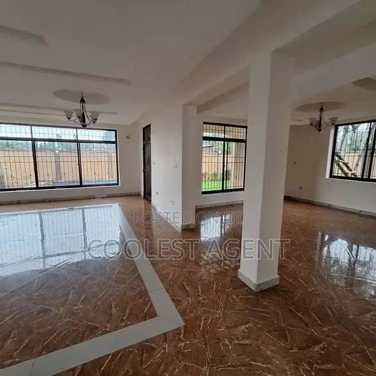 4bdrm Bungalow in Mbezibeach, Kinondoni for rent
