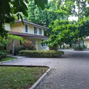 Furnished 4bdrm Villa in Oyster Bay for rent
