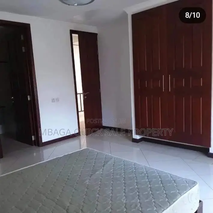 Furnished 4bdrm Villa in Oyster Bay for rent