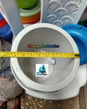 Best Quality Material Cooler Box / Deli / ICE BOX 7.5L
