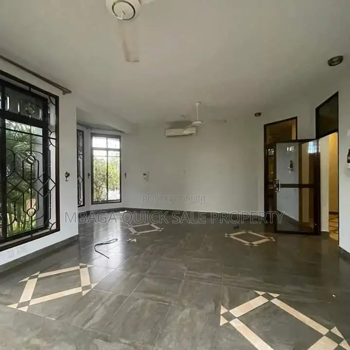 4bdrm House in Tegeta  Wazo, Kunduchi for rent