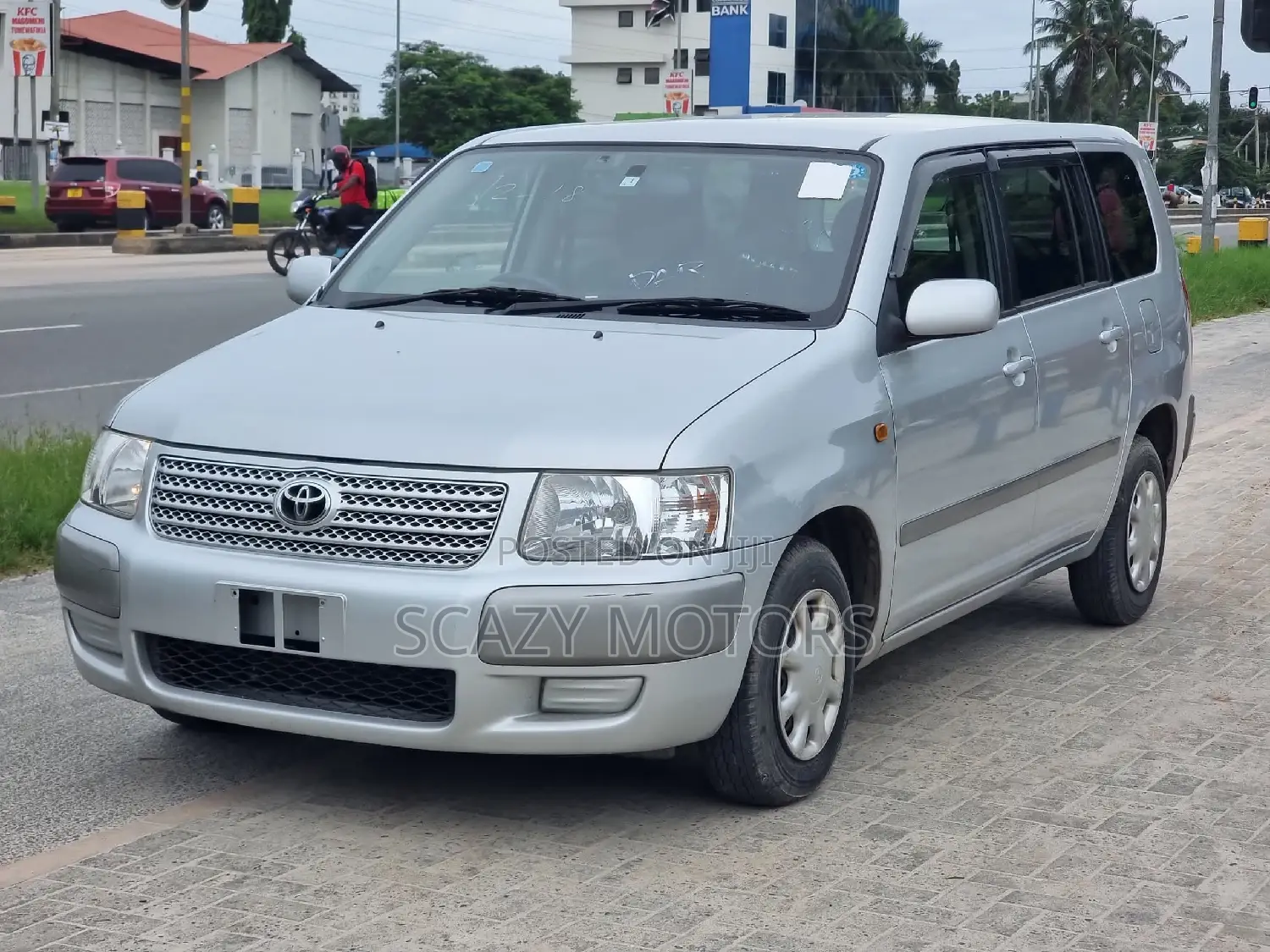 Toyota Succeed 2009 Silver