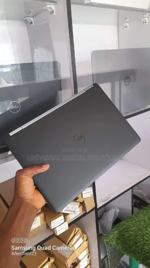 Laptop Dell Latitude 12 E7270 8GB Intel Core I5 SSD 256GB