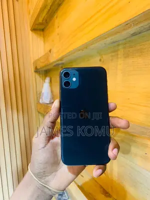 Apple iPhone 11 64 GB Blue