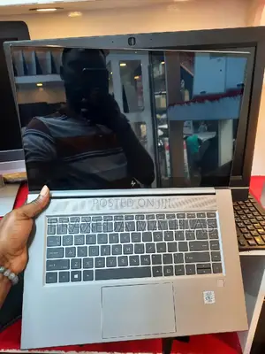 Laptop HP Zbook Studio G7 32GB Intel Core I7 SSD 512GB
