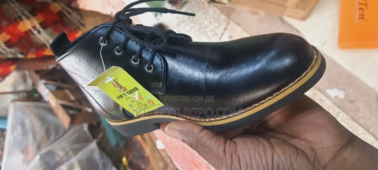 Vip Tiger School Shoes 37