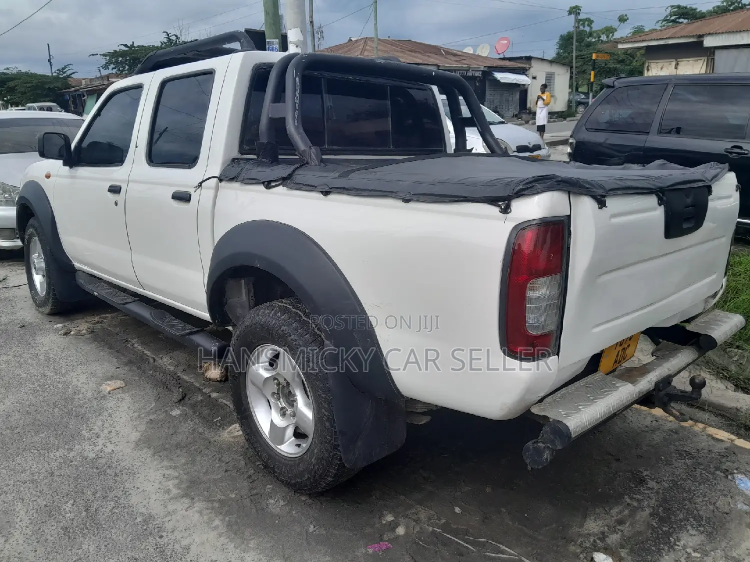 Nissan Hardbody 2008 White