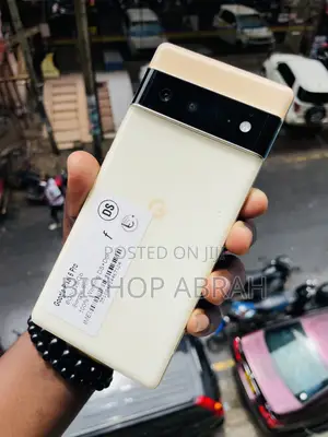 Photo - Google Pixel 6 Pro 128 GB Bronze