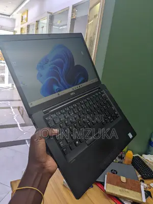 New Laptop Dell Latitude 7480 8GB Intel Core I5 SSD 256GB