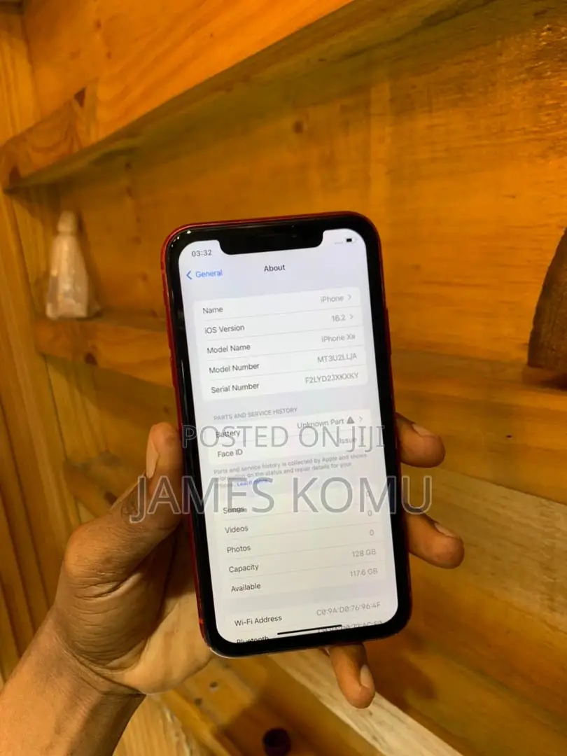 Apple iPhone XR 64 GB Red