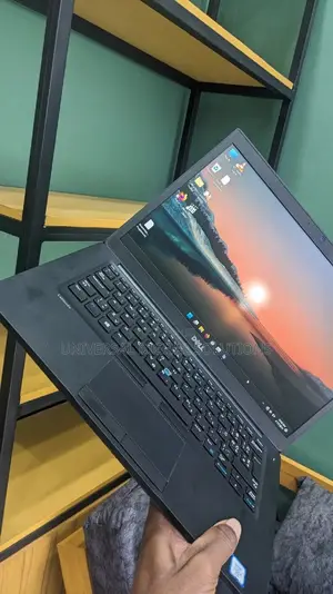 Laptop Dell Latitude 14 7480 8GB Intel Core I5 SSD 256GB
