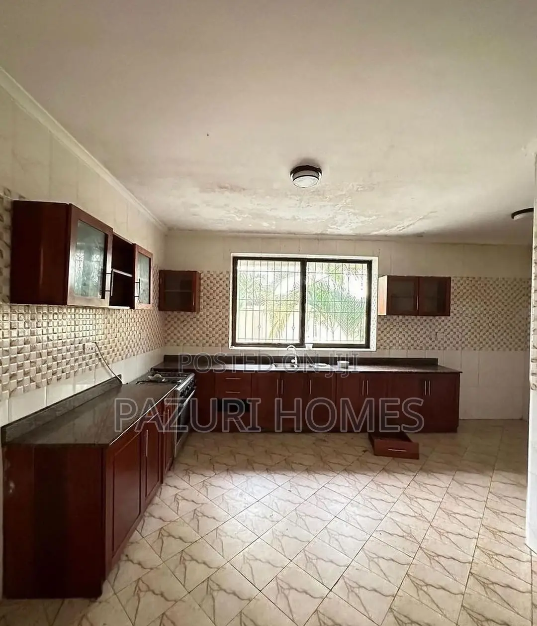 4bdrm Villa in Mbezi for rent