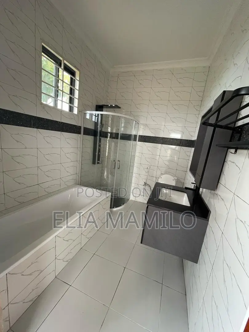 3bdrm House in Madale Flamingo, Kinondoni for sale