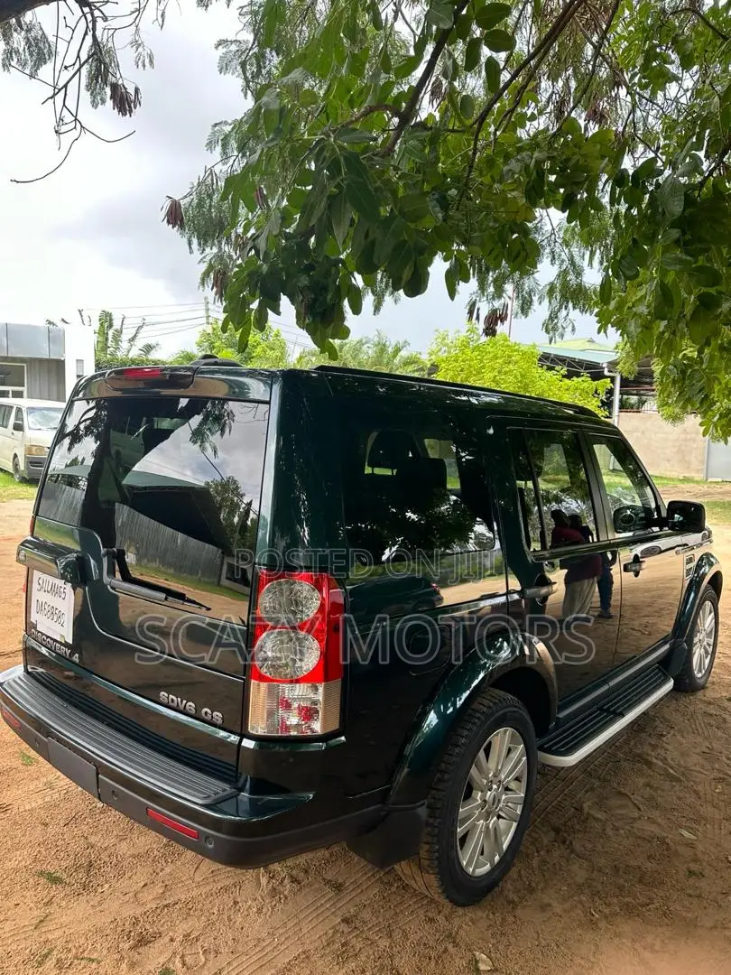 Land Rover Discovery 2013 Green