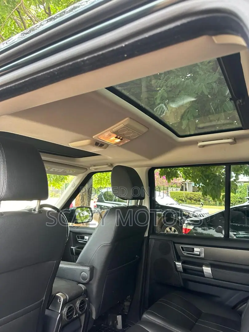 Land Rover Discovery 2013 Green