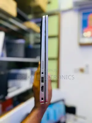 Laptop Dell Latitude 5330 16GB Intel Core I5 SSD 512GB