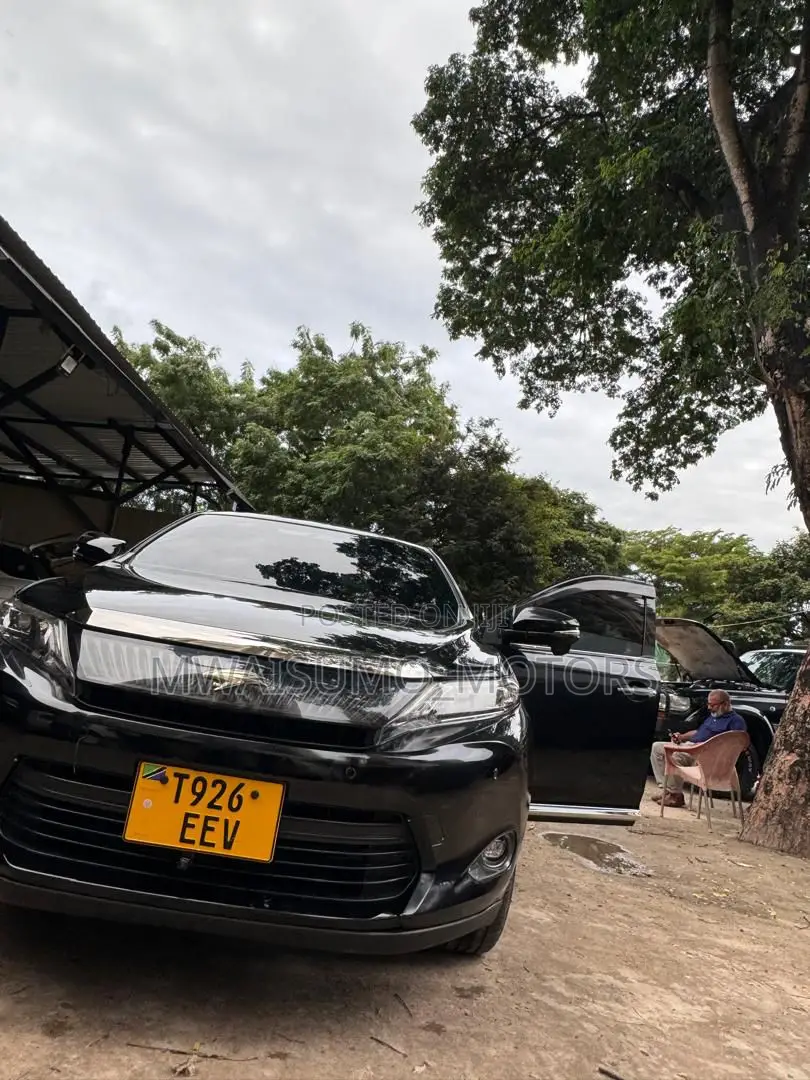 Toyota Harrier 2014 Black