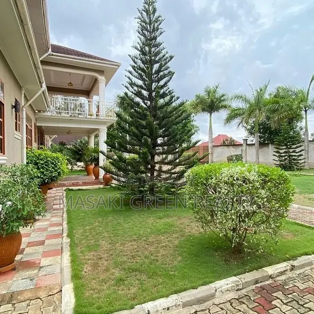 4bdrm House in Bunju B, Kinondoni for sale
